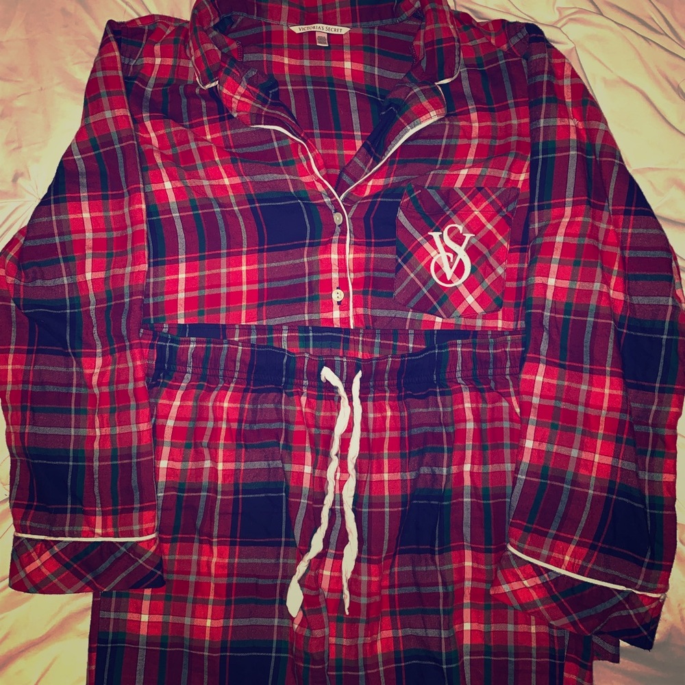 VS pjs